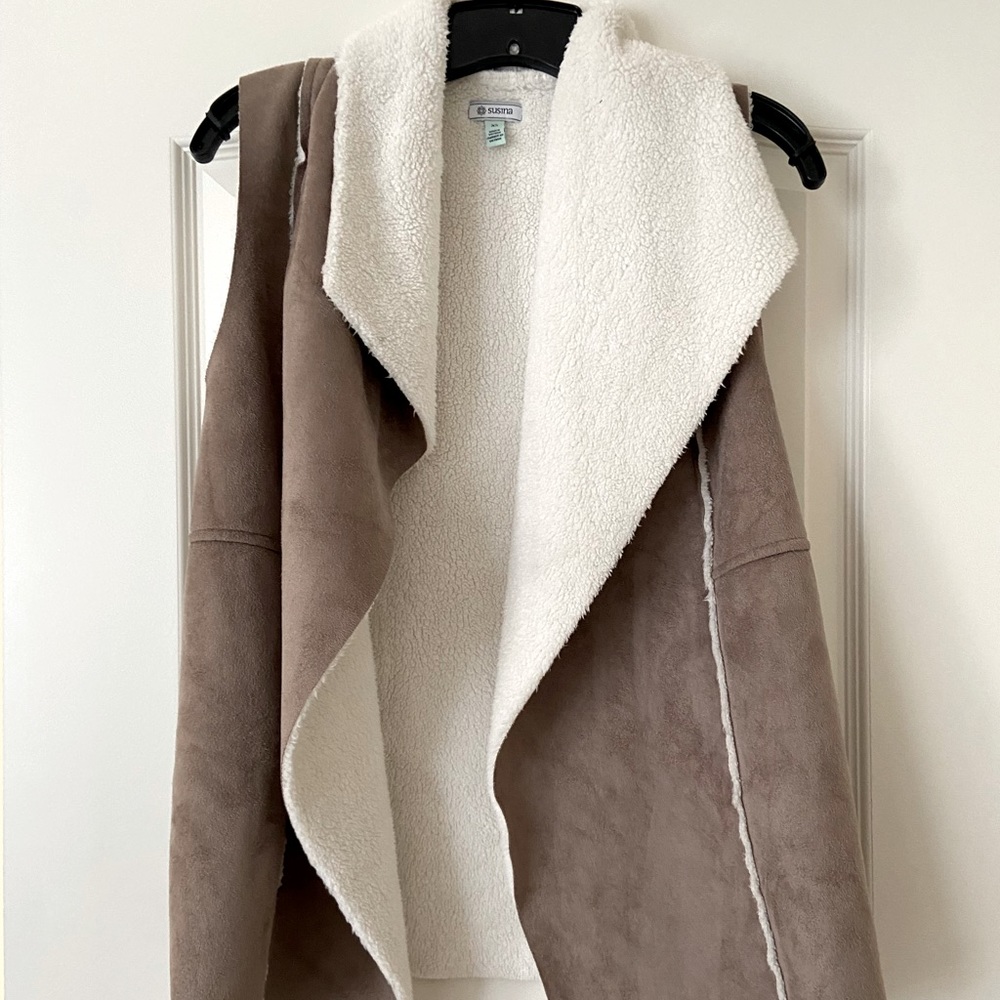 Faux Sherpa And Suede Vest! - image 1